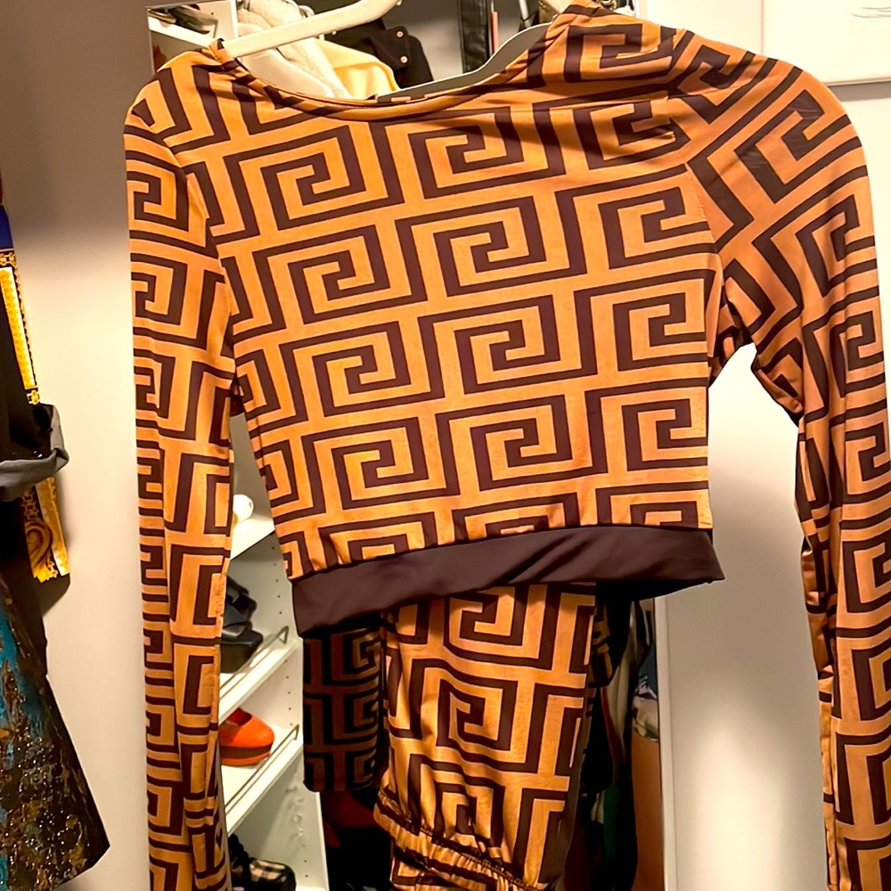 Fendi look alike fashion nova set. Never worn. Clean house
